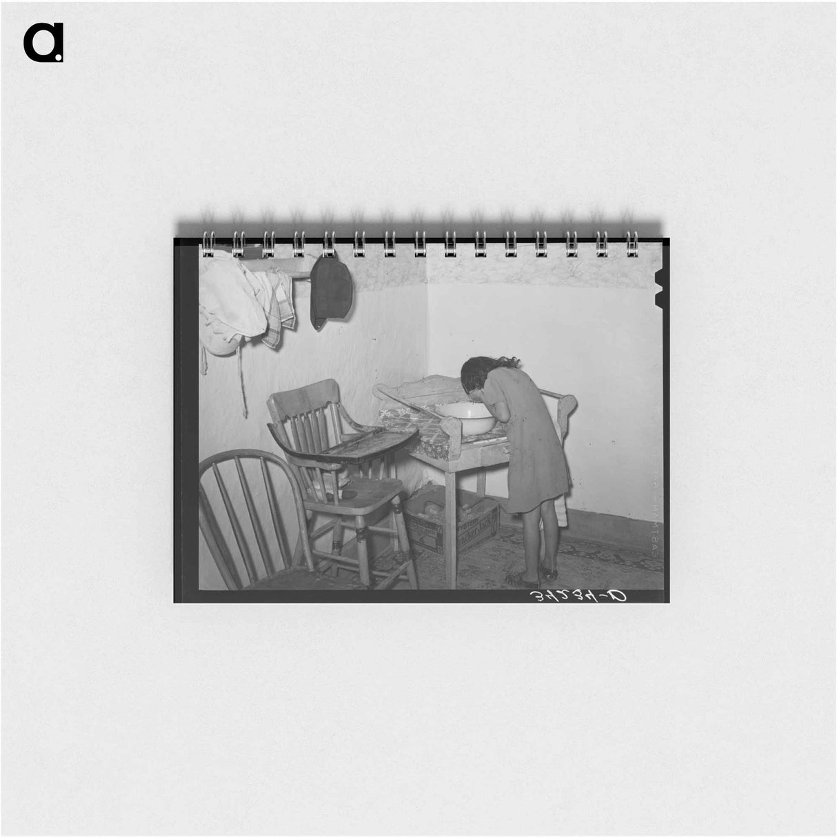 アートメモ帳-Spanish-American Girl Washing
 - ラッセル リー Memo.