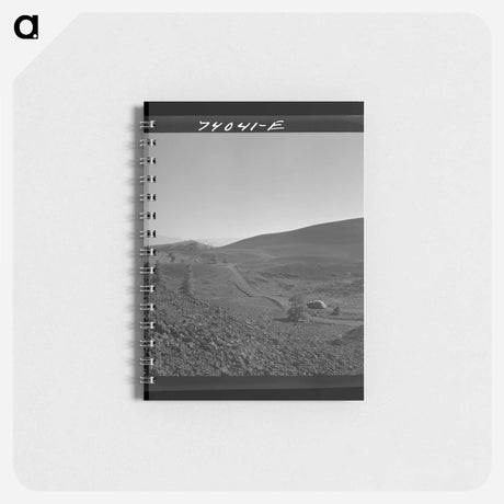 アートメモ帳-Craters of the Moon Lava Flows
 - ラッセル リー Memo.