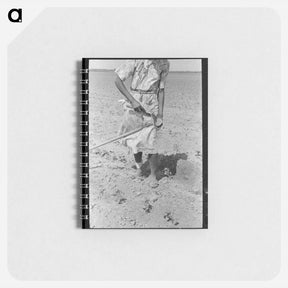 アートメモ帳-Sharecropper Woman Filing Hoe
 - ラッセル リー Memo.