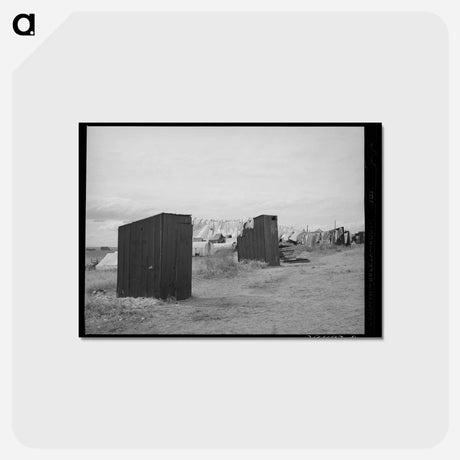 アートポストカード-Pea Picker Camp Privies
 - ラッセル リー Postcard.