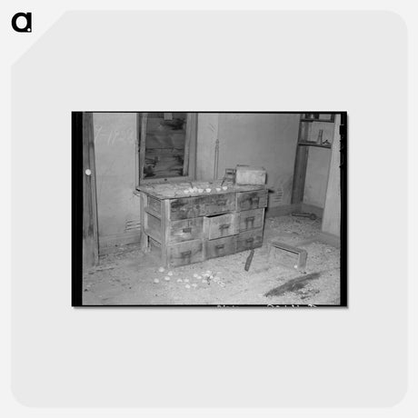 アートポストカード-Assaying Office at Two Bit Creek
 - ラッセル リー Postcard.