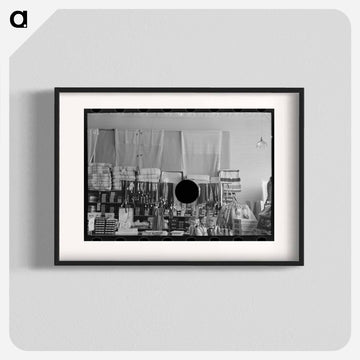 Stock of Goods in Store
 - ラッセル リー Poster.