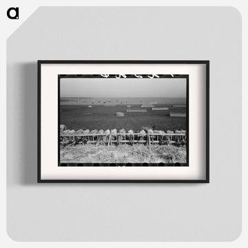 Mass Feeding of Cows
 - ラッセル リー Poster.