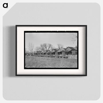 Housing across the Railroad Tracks, Greenville, Mississippi
 - ラッセル リー Poster.