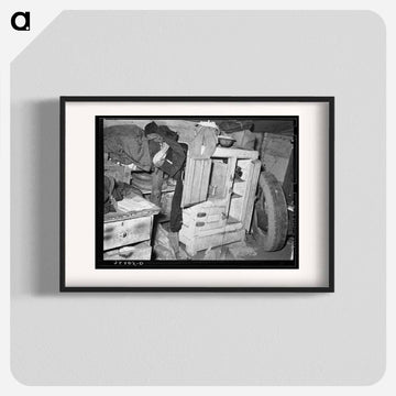 Migrant Tent Interior
 - ラッセル リー Poster.