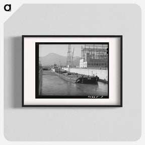 アートポスター-Boat and Gasoline Barge in Navigation Locks
 - ラッセル リー Poster.
