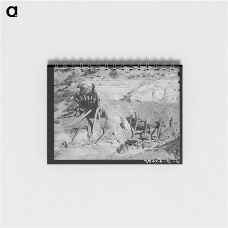 アートメモ帳-Leopold Copper Mine Remains
 - ラッセル リー Memo.