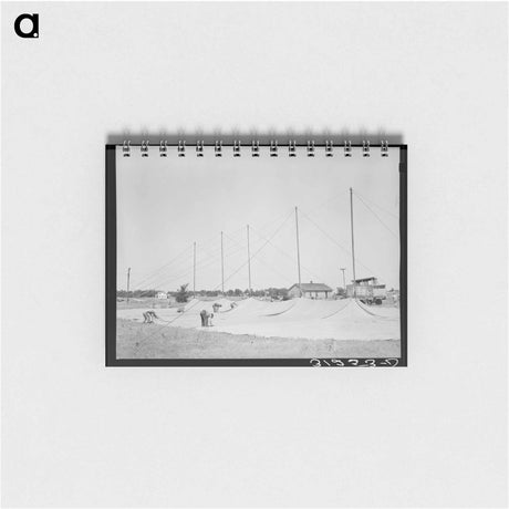 アートメモ帳-Erecting Tent
 - ラッセル リー Memo.