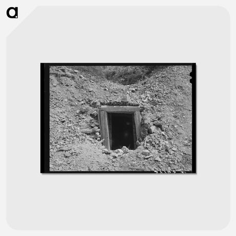 アートポストカード-Entrance to Mine Tunnel
 - ラッセル リー Postcard.