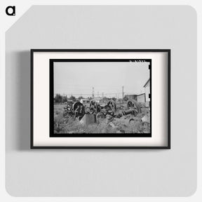 アートポスター-Oil Field Salvage Lot
 - ラッセル リー Poster.