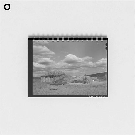 アートメモ帳-Barn and Haystacks Near Taos
 - ラッセル リー Memo.