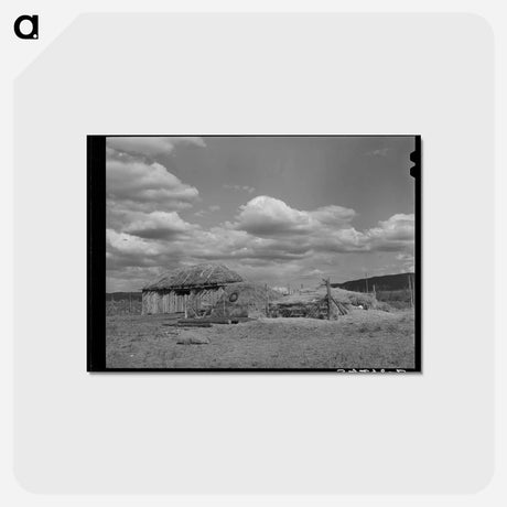 アートポストカード-Barn and Haystacks Near Taos
 - ラッセル リー Postcard.