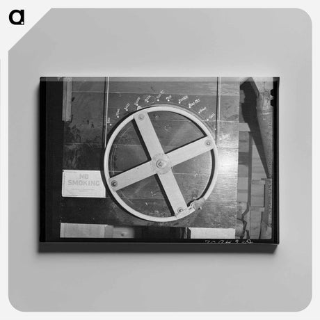 アートパネル-Seed Mill Control Wheel
 - ラッセル リー Canvas.