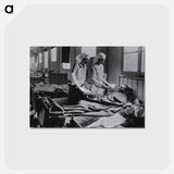 アートポストカード-U.S. American National Red Cross Evacuation Hospital No. 114, Fleury-sur-Aisne, France: Ward M, nurses cheering up the patients
 - 国立医学図書館 Postcard.