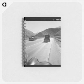 アートメモ帳-On U.S. 99. in Kern County on the Tehachapi Ridge. Migrants travel seasonally back and forth between Imperial Valley and the San Joaquin Valley over this ridge. Sourced from the Library of Congress. - ドロテア ラング Memo.