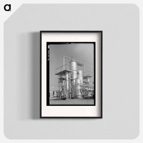 アートポスター-Oil Refinery Equipment
 - ラッセル リー Poster.