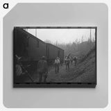 アートパネル-Oil Refinery Equipment
 - ラッセル リー Canvas.
