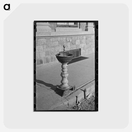 アートポストカード-Drinking Fountain, Plentywood, Montana
 - ラッセル リー Postcard.