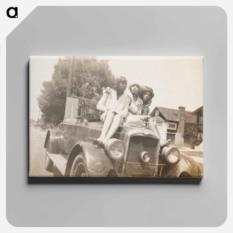 アートパネル-Three Women on Hood of Automobile
 - セントルイス美術館 Canvas.