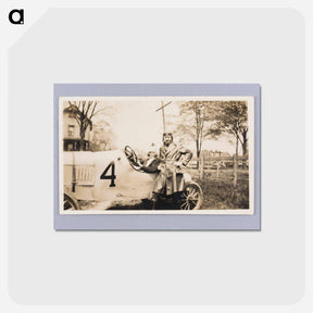 アートポストカード-Woman in Race Car
 - セントルイス美術館 Postcard.