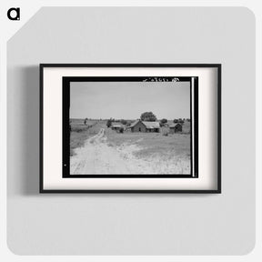 アートポスター-Worn-out land and abandoned cabins near Newport, Oklahoma - ドロテア ラング Poster.