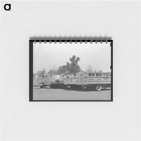アートメモ帳-Wells, Texas School Bus Lineup
 - ラッセル リー Memo.