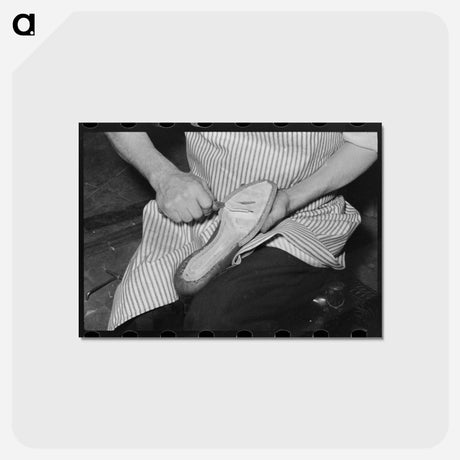 アートポストカード-Cowboy Bootmaking
 - ラッセル リー Postcard.
