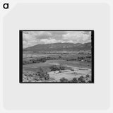 アートポストカード-Farmstead of Spanish-American Farmer, Amalia
 - ラッセル リー Postcard.