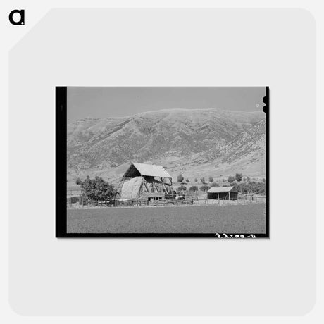 アートポストカード-Hay Barn, Wasatch Mountains
 - ラッセル リー Postcard.