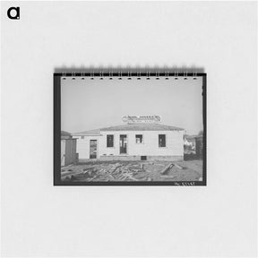 アートメモ帳-Roofing at Pacific Beach
 - ラッセル リー Memo.