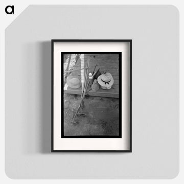 Nyssa Camp Belongings
 - ラッセル リー Poster.