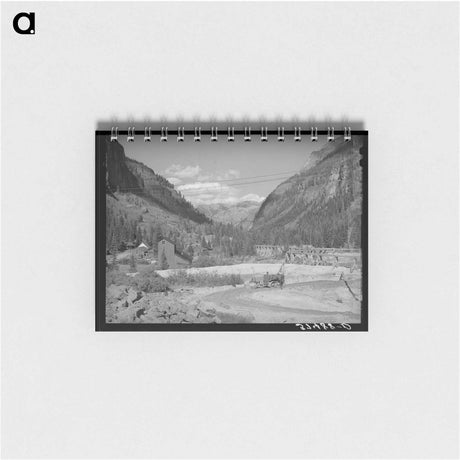 アートメモ帳-Camp Bird Gold Mine
 - ラッセル リー Memo.