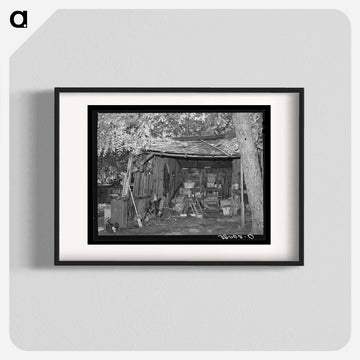 Interior of Shed
 - ラッセル リー Poster.