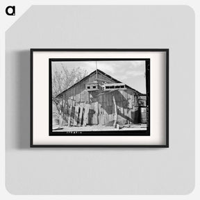 アートポスター-Barn and Pigeon Cote
 - ラッセル リー Poster.
