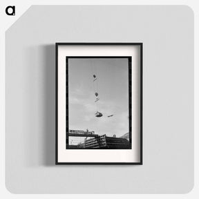 アートポスター-Concrete Bucket Over Shasta Dam
 - ラッセル リー Poster.