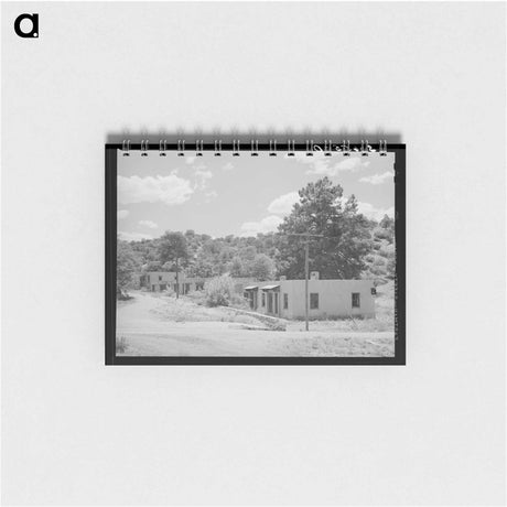 アートメモ帳-Company Housing at Tyrone
 - ラッセル リー Memo.