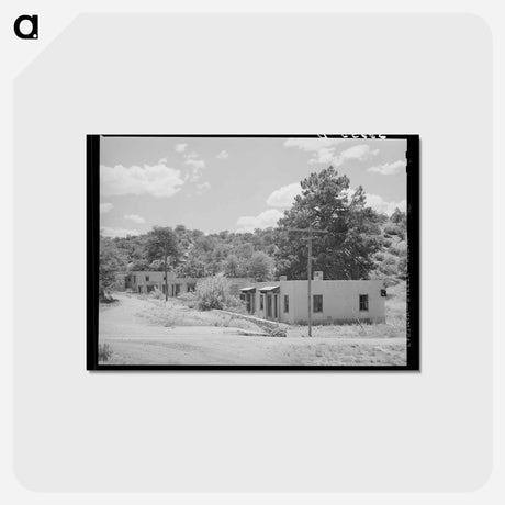 アートポストカード-Company Housing at Tyrone
 - ラッセル リー Postcard.