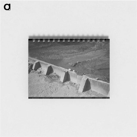 アートメモ帳-Santa Clara Irrigation Dam
 - ラッセル リー Memo.