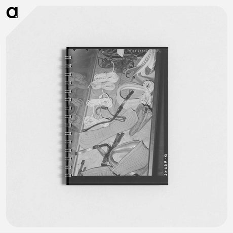 アートメモ帳-Hardware Store Window
 - ラッセル リー Memo.