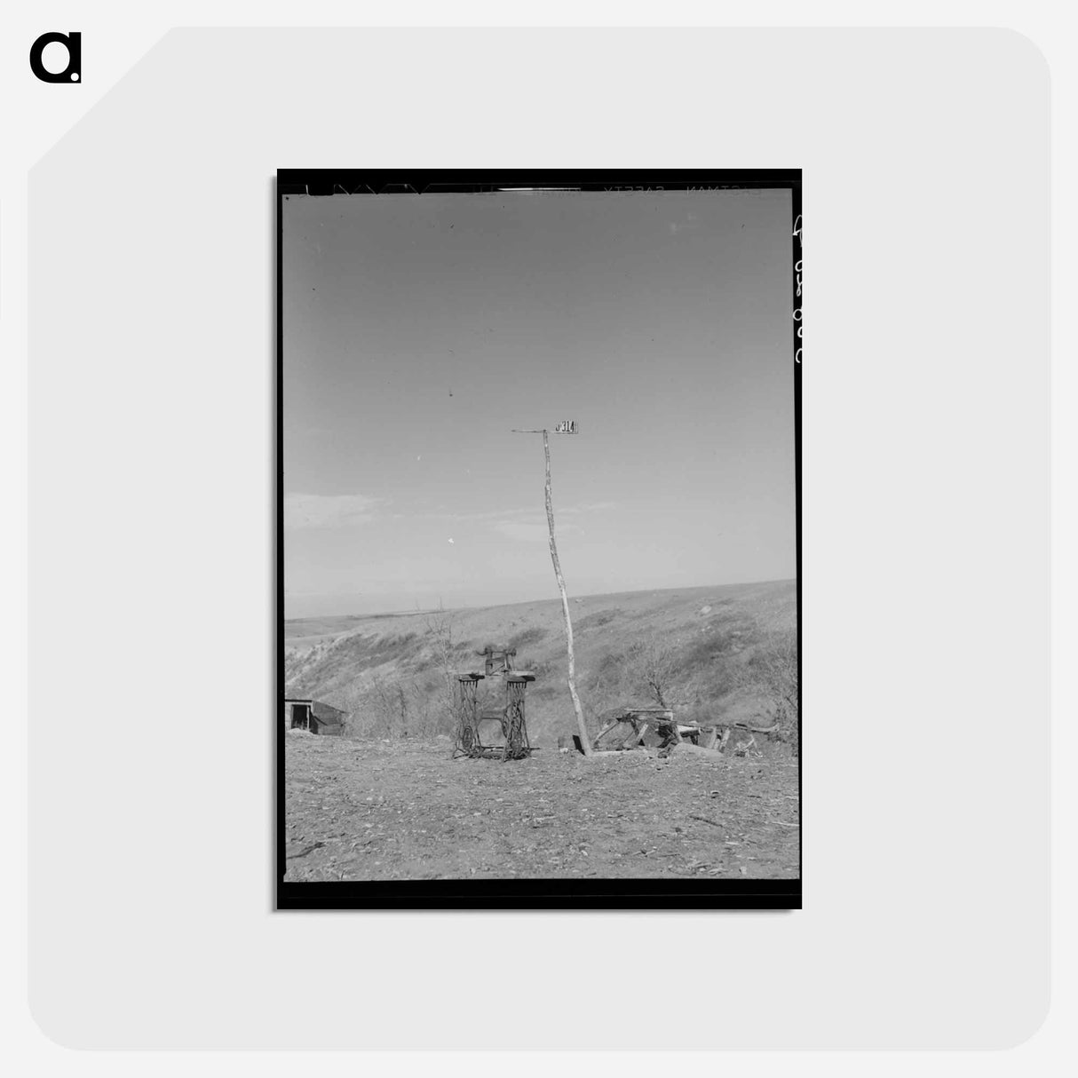 アートポストカード-North Dakota Assemblage
 - ラッセル リー Postcard.
