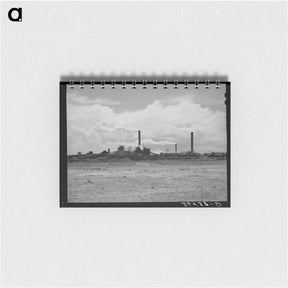 アートメモ帳-Copper Smelter at Douglas
 - ラッセル リー Memo.
