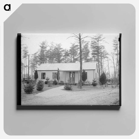 アートパネル-Pre-fabricated House at Greenbelt
 - ラッセル リー Canvas.