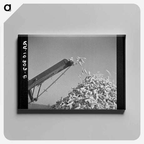 アートパネル-Logs to Town
 - ラッセル リー Canvas.