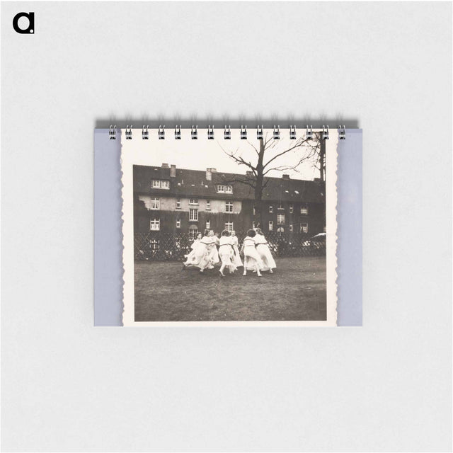 アートメモ帳-Young Girls in Circle
 - セントルイス美術館 Memo.