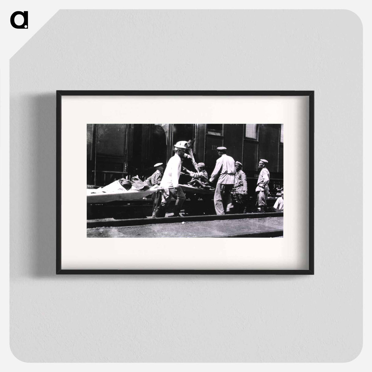 アートポスター-Loading Typhoid Patients onto a Hospital Train, Station 83, Manchuria
 - 国立医学図書館 Poster.