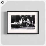 アートポスター-Loading Typhoid Patients onto a Hospital Train, Station 83, Manchuria
 - 国立医学図書館 Poster.