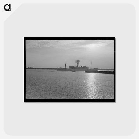 アートポストカード-Pilot Stepping Ashore
 - ラッセル リー Postcard.