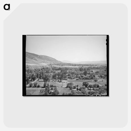 アートポストカード-Outskirts of Logan
 - ラッセル リー Postcard.