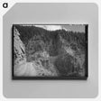アートパネル-Built-up Roads Across Gulleys
 - ラッセル リー Canvas.