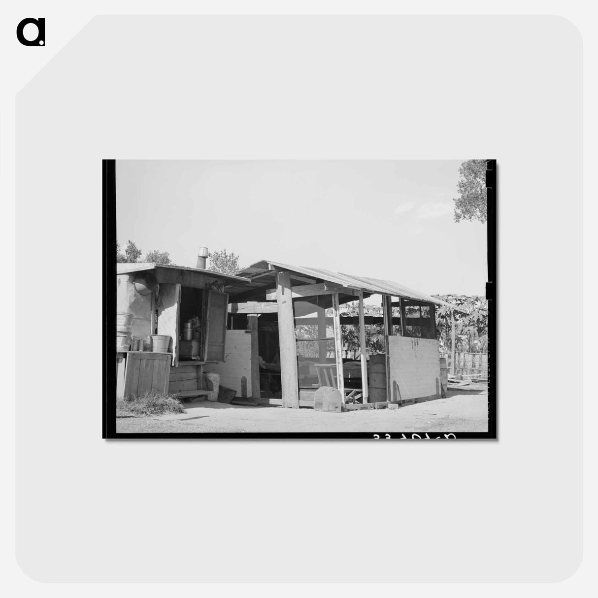 アートポストカード-Shack at Community Camp
 - ラッセル リー Postcard.